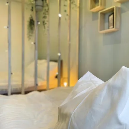 דירה Ruhiges Naturparadies Fuer 4 Mit Kueche Schreibtisch Und Boxbett