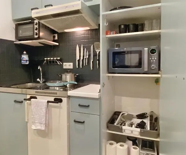 Ruhiges Naturparadies Fuer 4 Mit Kueche Schreibtisch Und Boxbett *