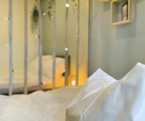 Lejlighed Ruhiges Naturparadies Fuer 4 Mit Kueche Schreibtisch Und Boxbett