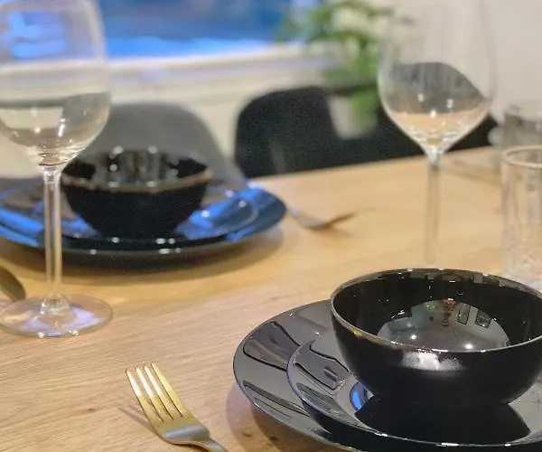 Lejlighed Ruhiges Naturparadies Fuer 4 Mit Kueche Schreibtisch Und Boxbett